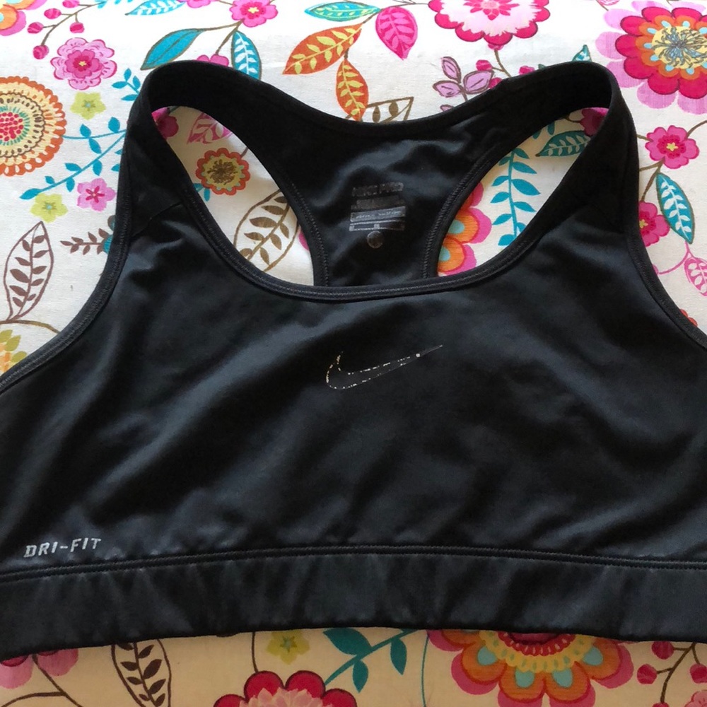 Nike dri fit sports bra